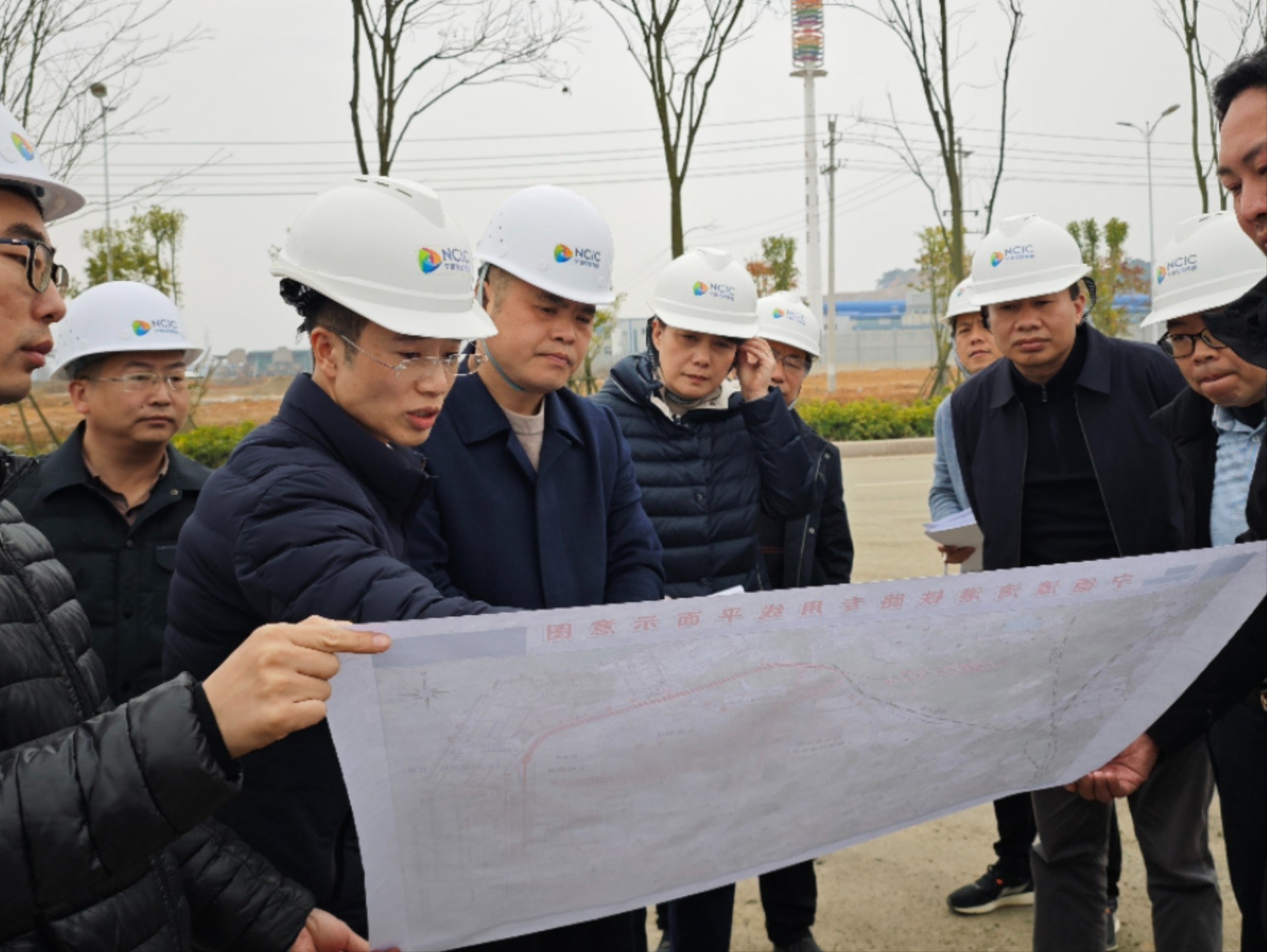 2024-2-29市交投集團領(lǐng)導深入市交投物流集團項目一線(xiàn)調研，章佳琦拍攝2.jpg