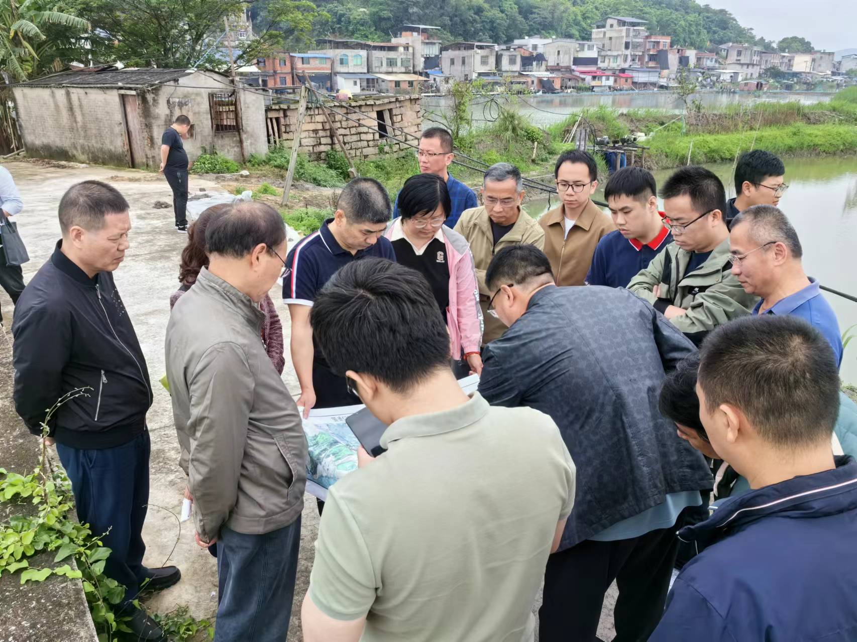 國道G228線(xiàn)蕉城漳灣下塘至拱嶼段公路工程初步設計方案專(zhuān)題推進(jìn)會(huì )順利召開(kāi)，王俊宇拍攝1.jpg